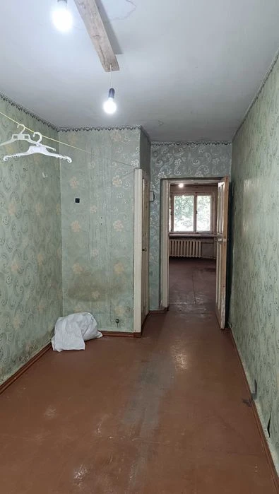 Exclusive. 2-room apartment for sale. Nemyshlyanskyi district, Lva Landa Ave.
