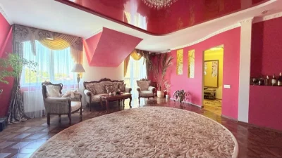 Продаж 3-кімнатної квартири в центрі м. Дрогобич
