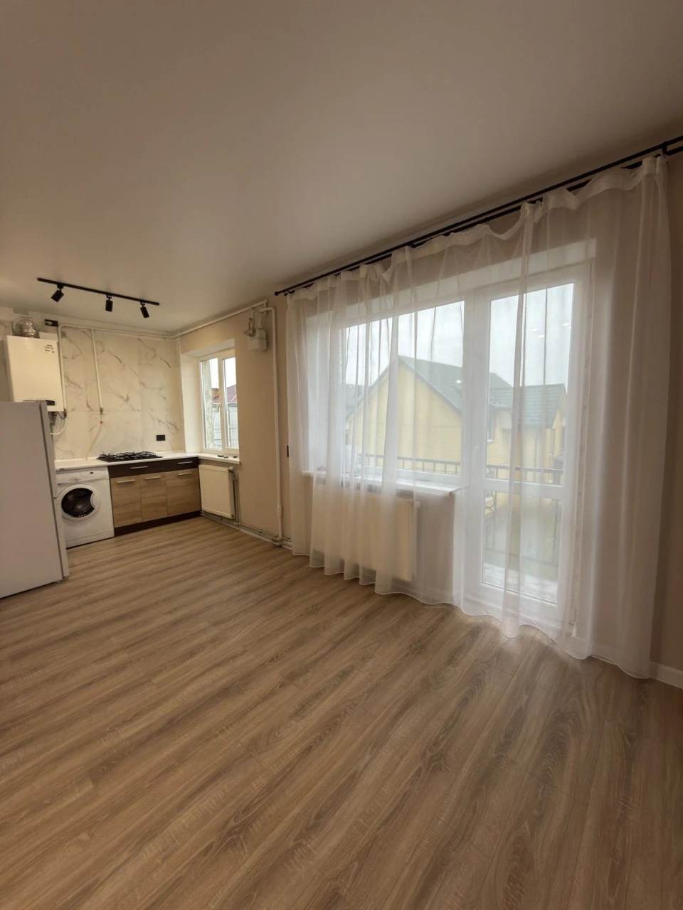 Продаж 1-кім. квартири 30 м.кв. В. Івасюка