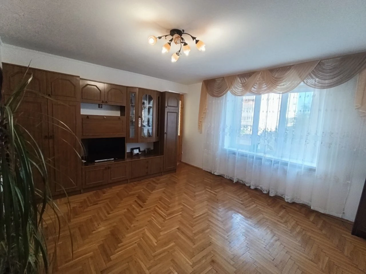 продаж двокімнатної квартири