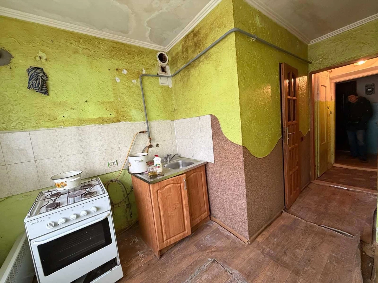 Продаж нестандартної 1 кімнатної квартири, ближній центр, м.