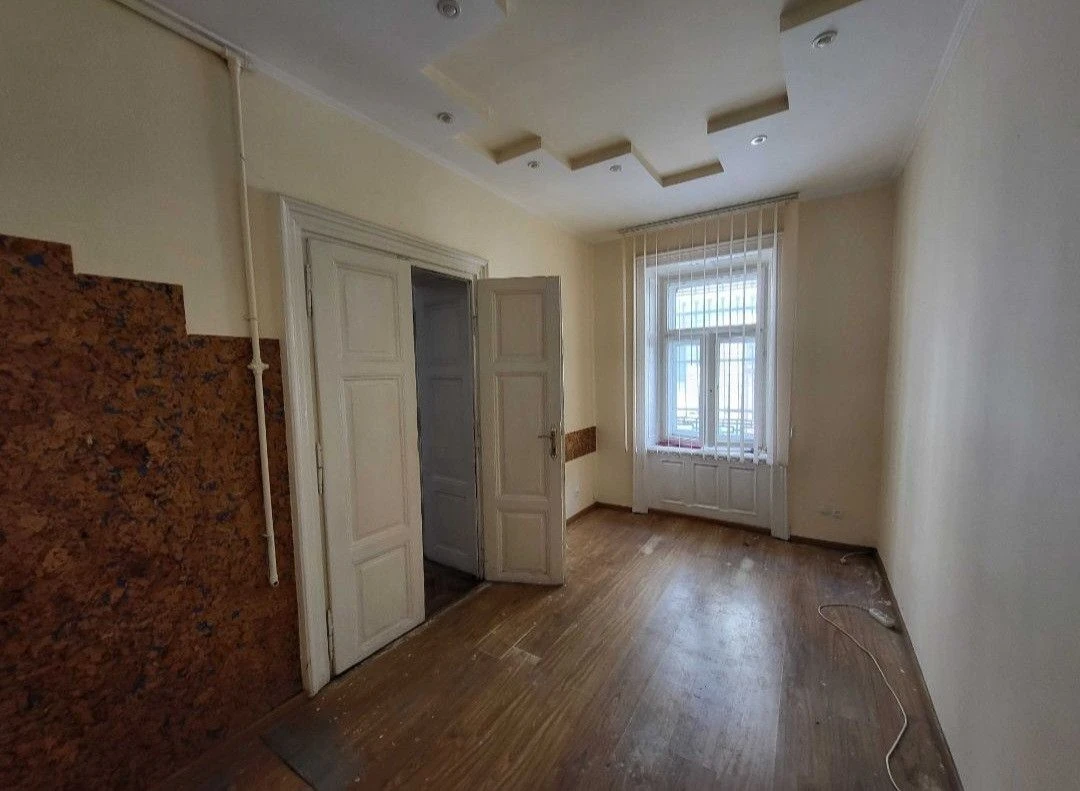 Продаж квартири 43.3м2в. Т. Шевченка м. Дрогобич