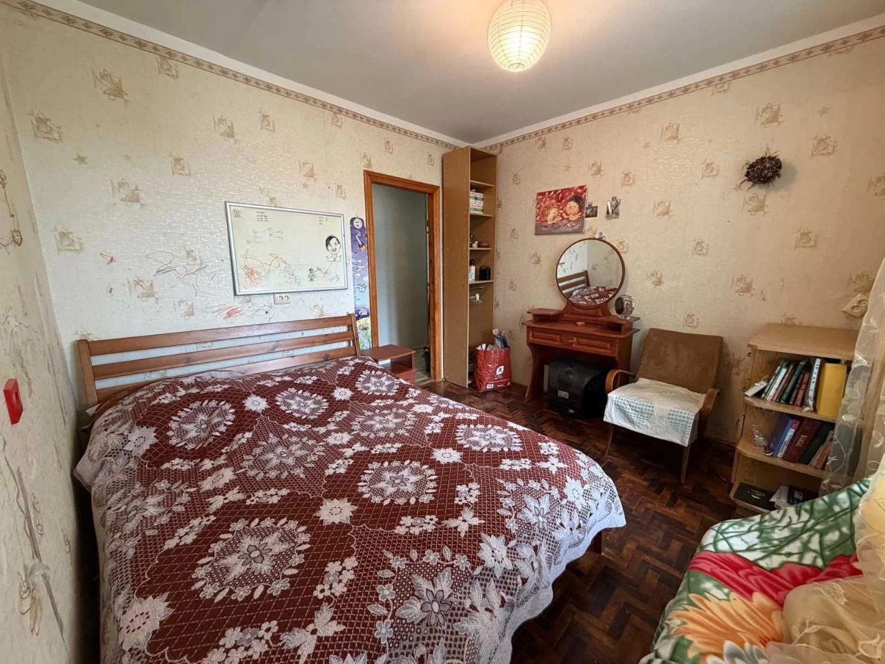 Продаж 3-х кімнатної квартири, біля магазину "Світанок", м.