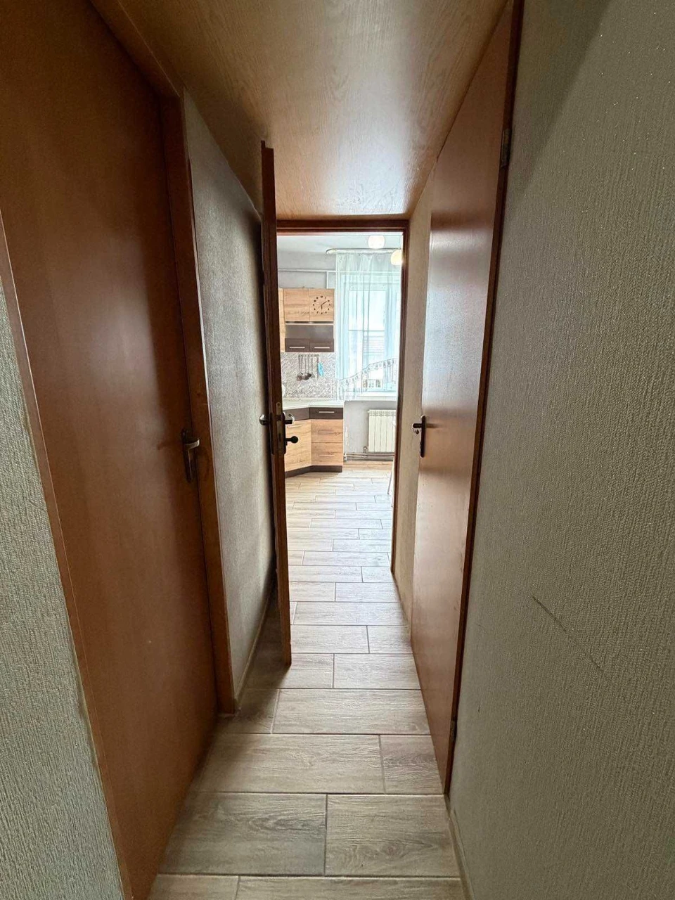 Продаж 3-х кімнатної квартири, біля магазину "Світанок", м.