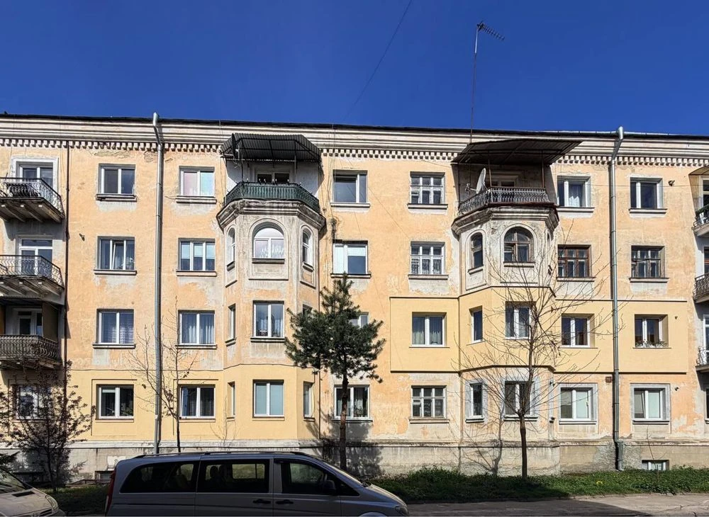 Продається 3 кімнатна квартира в центрі Дрогобича