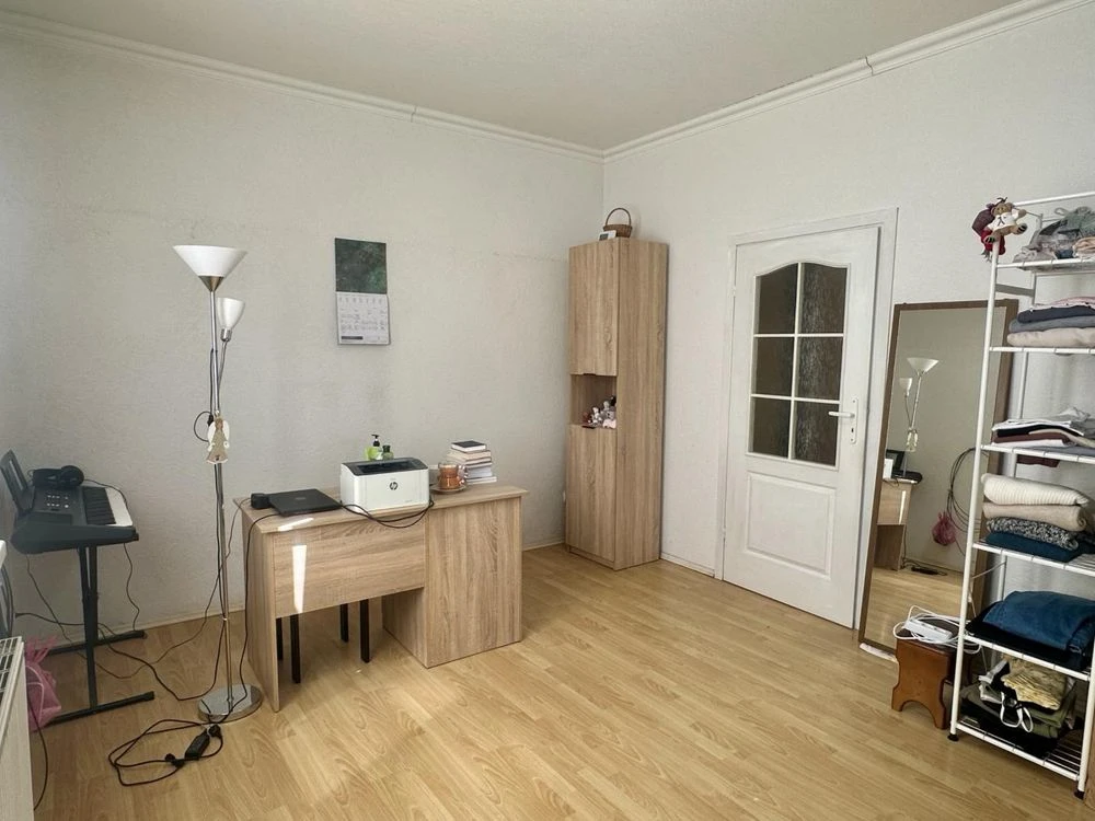 Продаж 4-кімнатної квартири в центрі Дрогобича