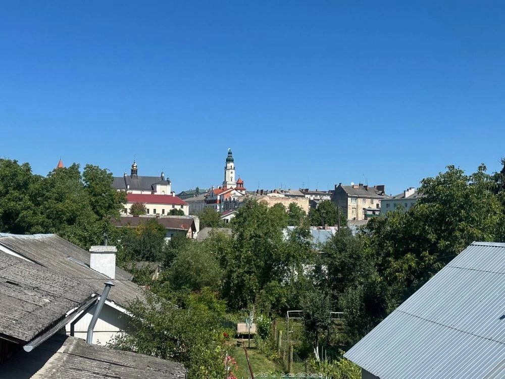 Продаж 4х кімнатної квартири в центральній частині м.Дрогоби