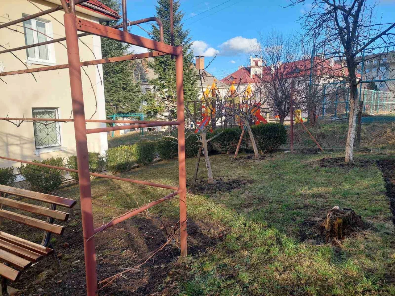 Продаж квартири 4 кім пров. Заводський м Дрогобич