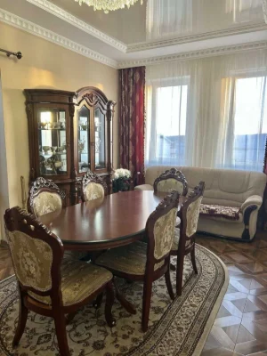 Продаж 3 кімнатної квартири з ремонтом в новобудові м.Жовква