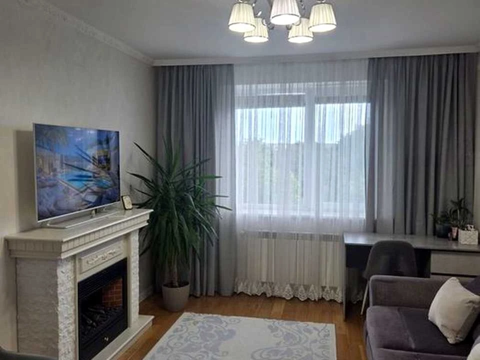 Квартира. Жовква, Львівська вул.