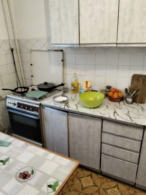 Двухкомнатная квартира, Золочев