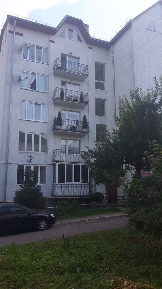 Продажа квартиры в Золочеве