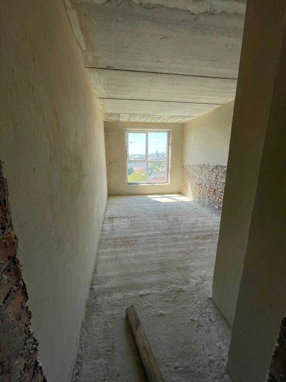 One-bedroom apartment with a balcony in the "St. Anthony" residential complex