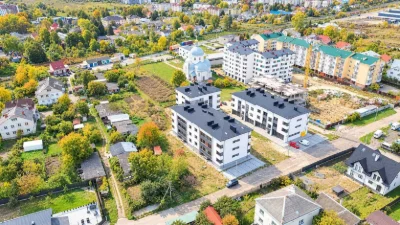 Sale of a 2-level apartment 82 sq m in a new building in Pustomyty