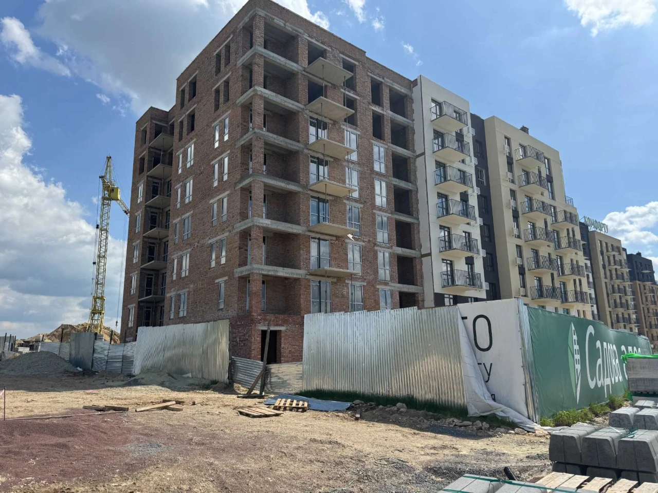 НОВА! 1-кімнатна квартира (єОселя) 36 м2 в Пустомитах (9 км від Львова)
