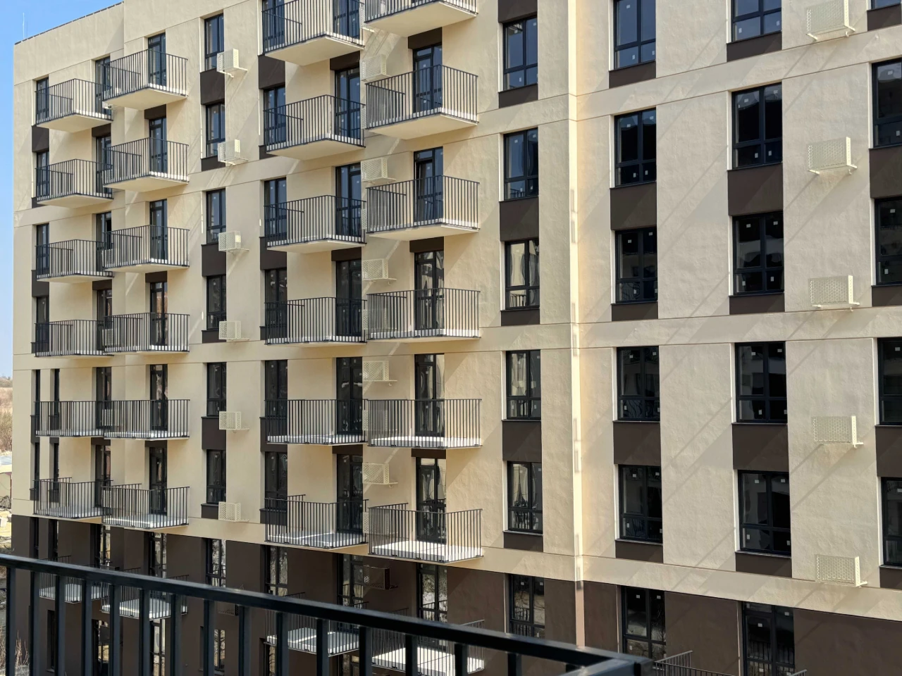 IDEAL! Sale of a 2-bedroom apartment in Pustomyty (9 km from Lviv