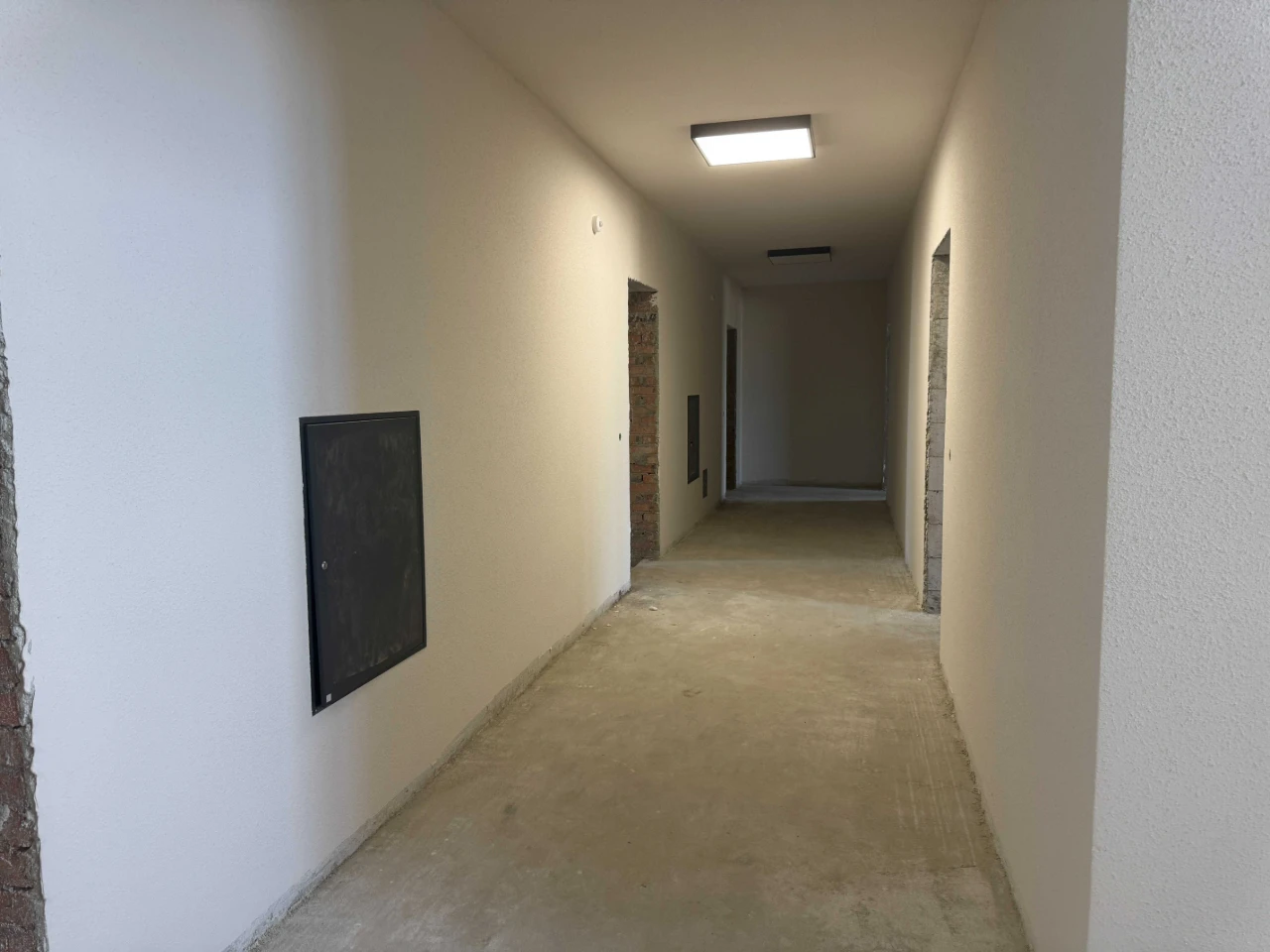 For Sale‼️ 1-bedroom apartment 41.95 m2 in Putshmyti (9 km from Lviv