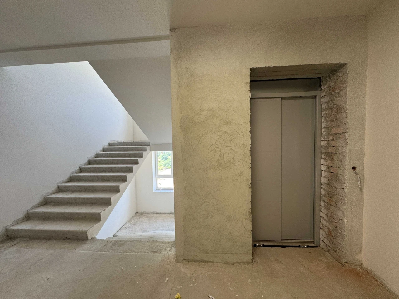 For Sale‼️ 1-bedroom apartment 41.95 m2 in Putshmyti (9 km from Lviv
