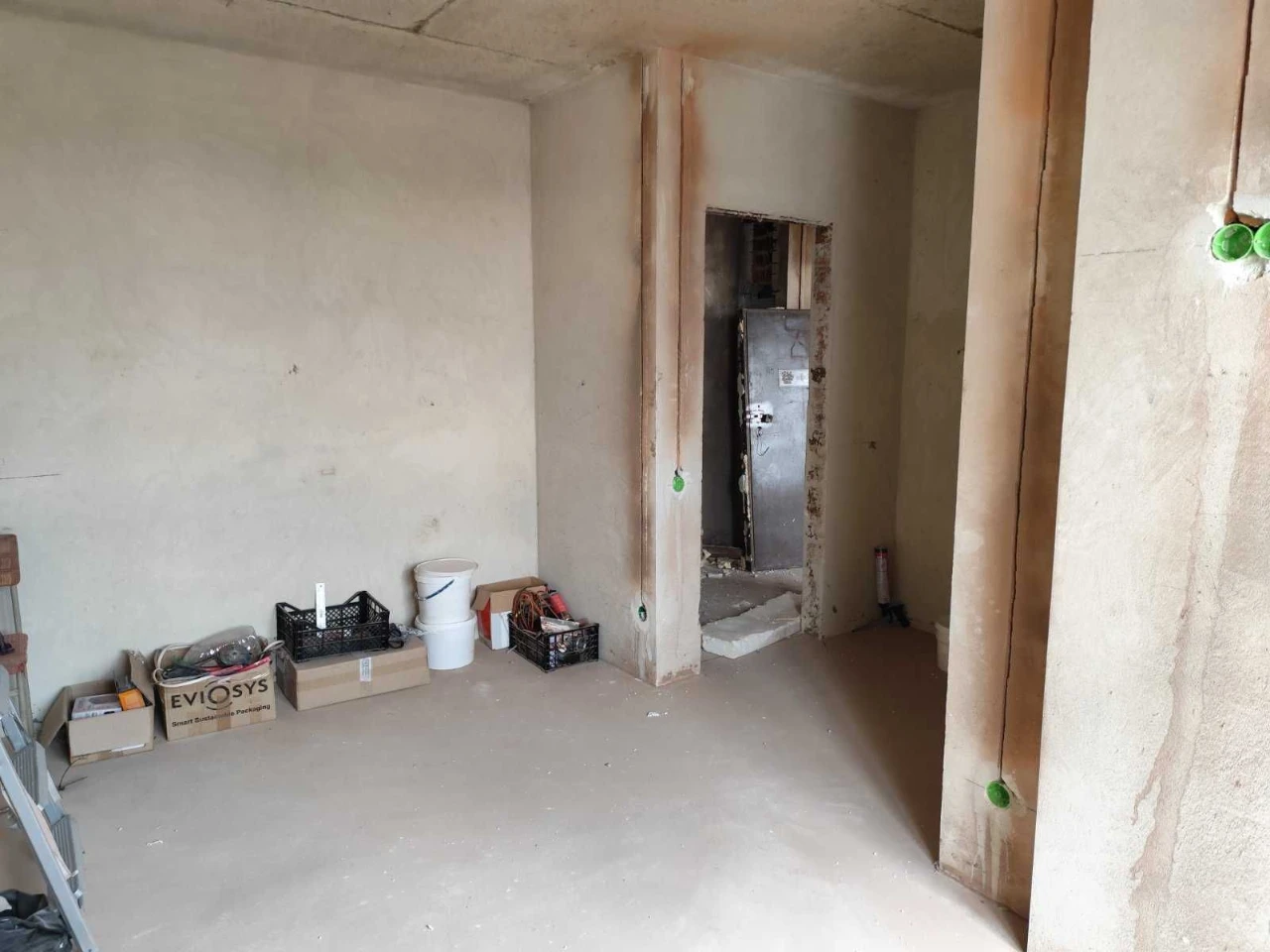 Sale of a 2-room apartment in a new building, Pustomyty