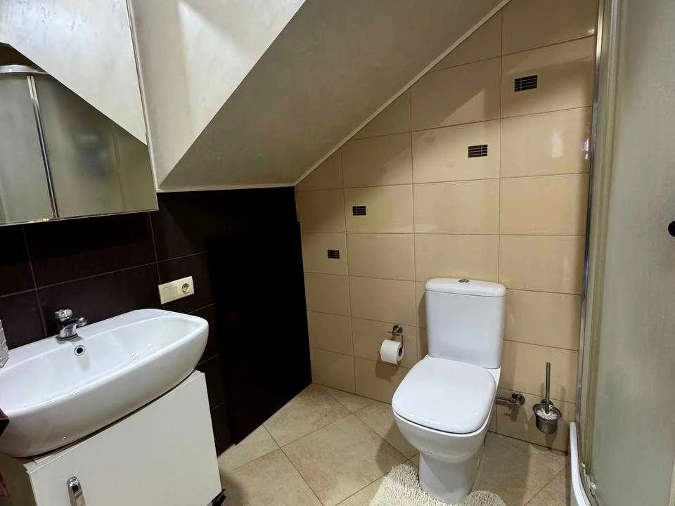 Apartment. Pustomiti, Sadova st.