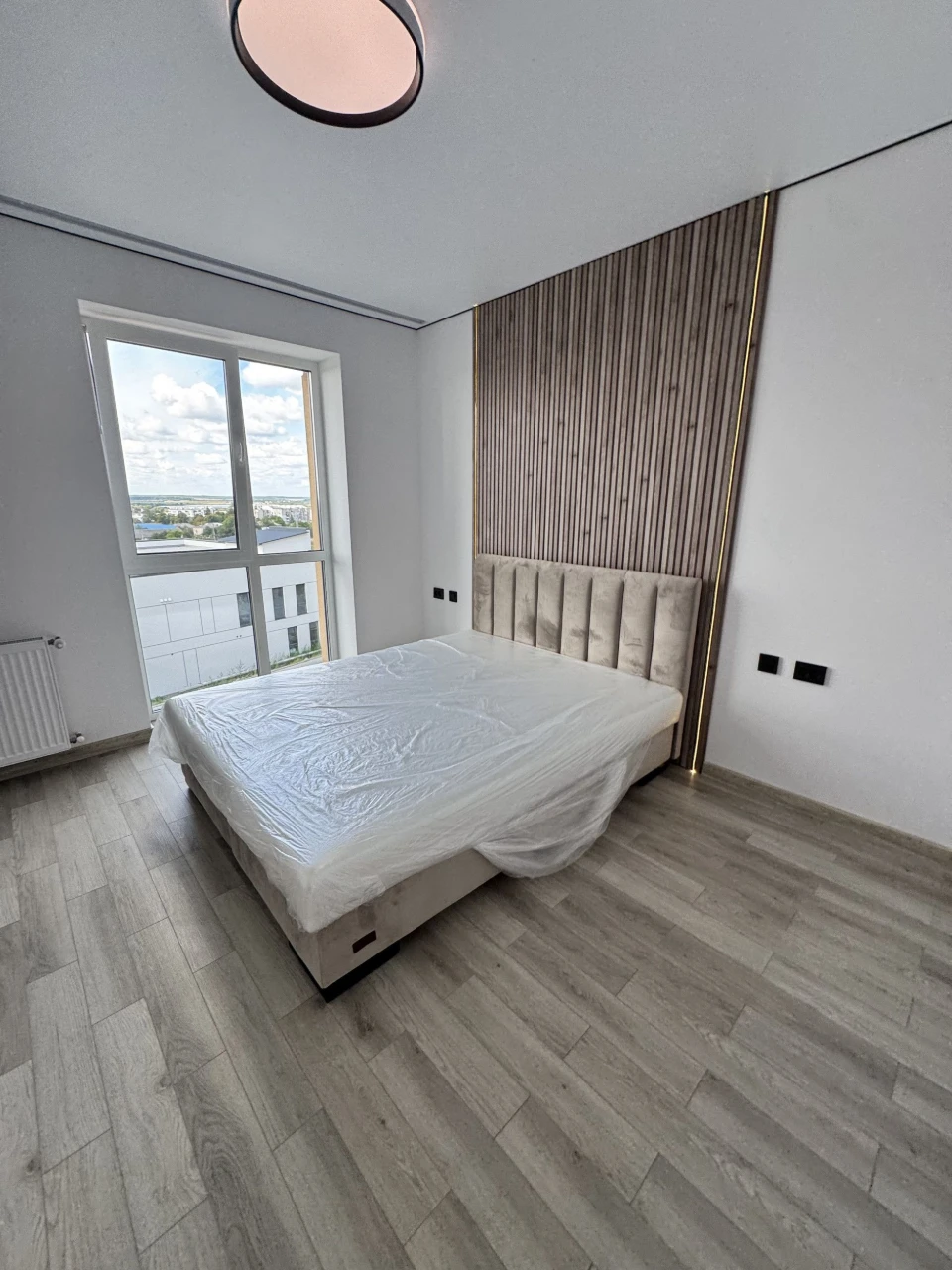 Apartment for sale, 10 minutes to Victoria Gardens, city of Pustomyt