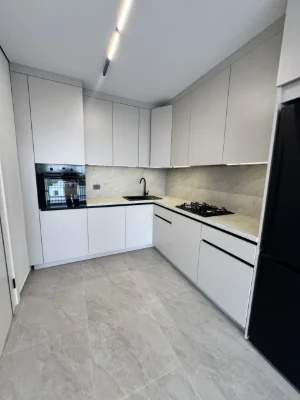 Apartment for sale, 10 minutes to Victoria Gardens, city of Pustomyt