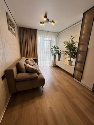 Apartment for sale, 10 minutes to Victoria Gardens, city of Pustomyt