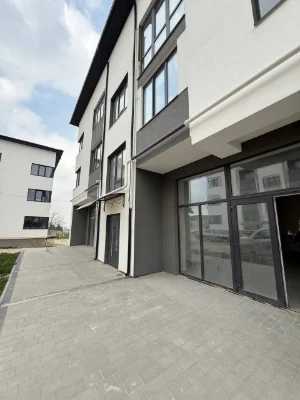 Продаж 2-кімнатної квартири 96 м.кв., вул. Відродження/Пусто