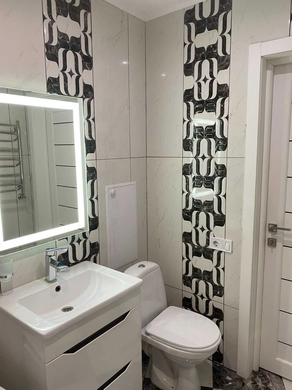 Sale of a two-level apartment