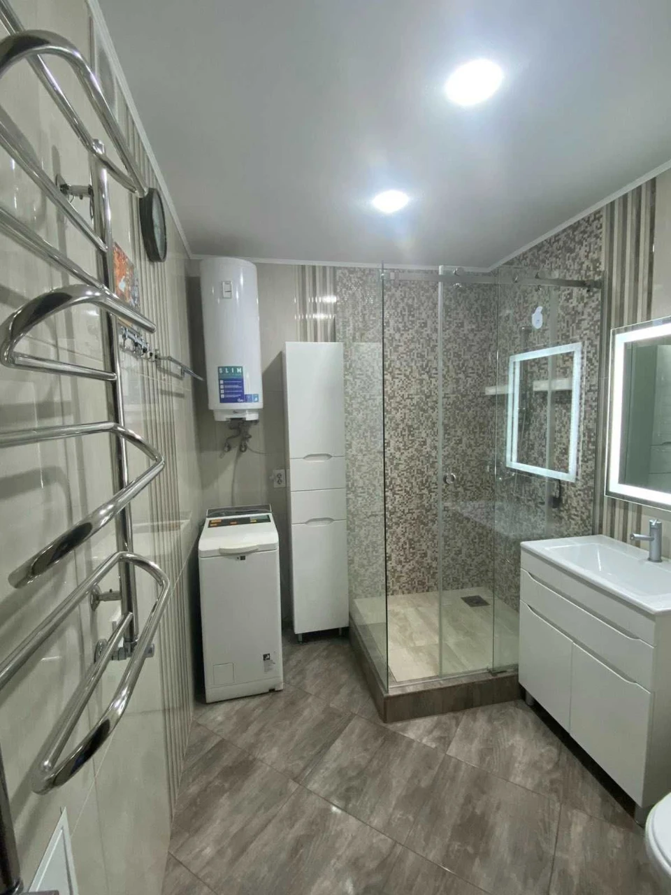 Sale of a two-level apartment