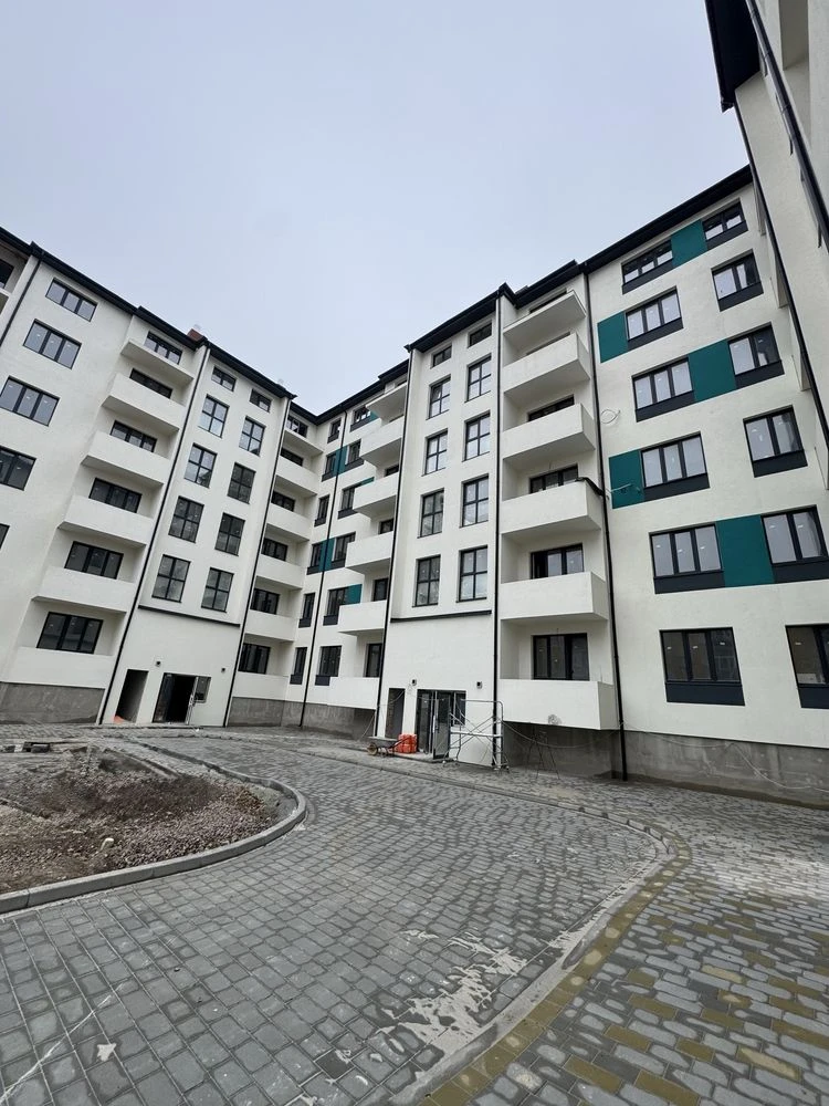 Продаж 2-кім квартири по вул Відродження в Пустомитах