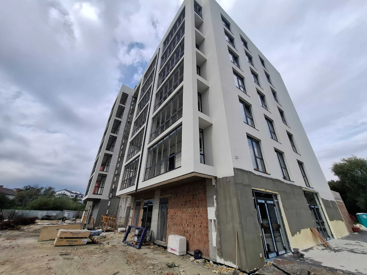 Sale of a 2-bedroom apartment in the city center in a new residential complex ЖК С