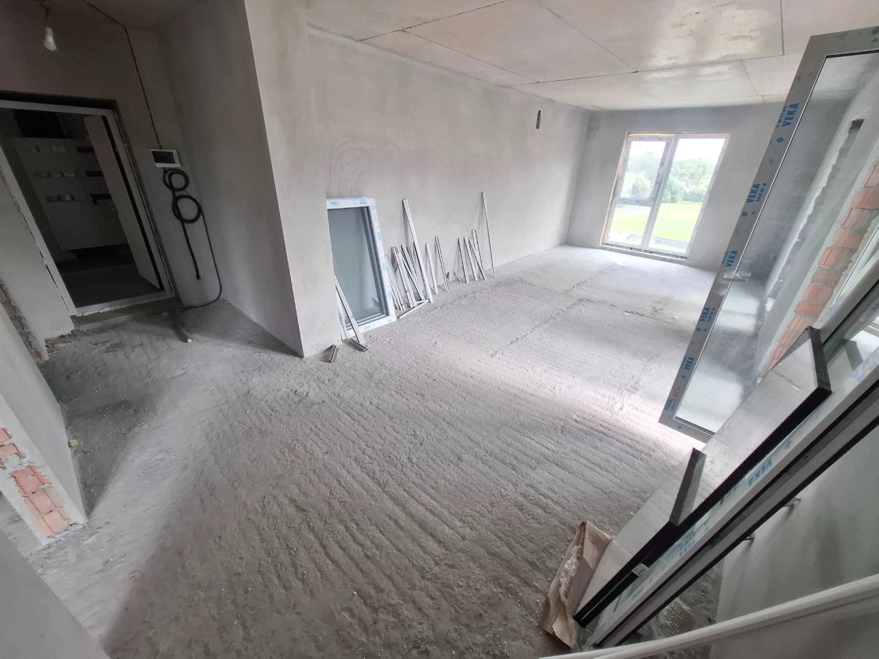 Sale of a 2-bedroom apartment in the city center in a new residential complex ЖК С