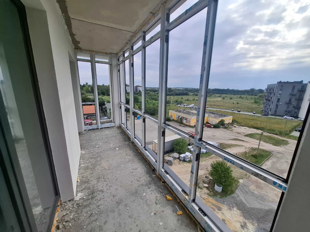 Sale of a 2-bedroom apartment in the city center in a new residential complex ЖК С