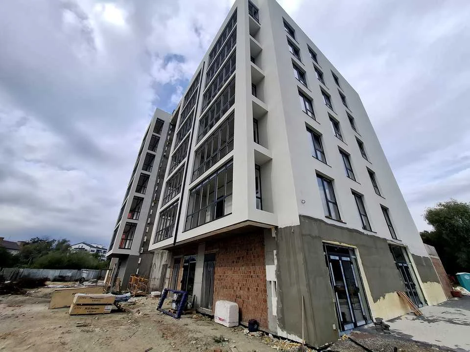 Apartment. Pustomity, Sports Avenue, (Building)