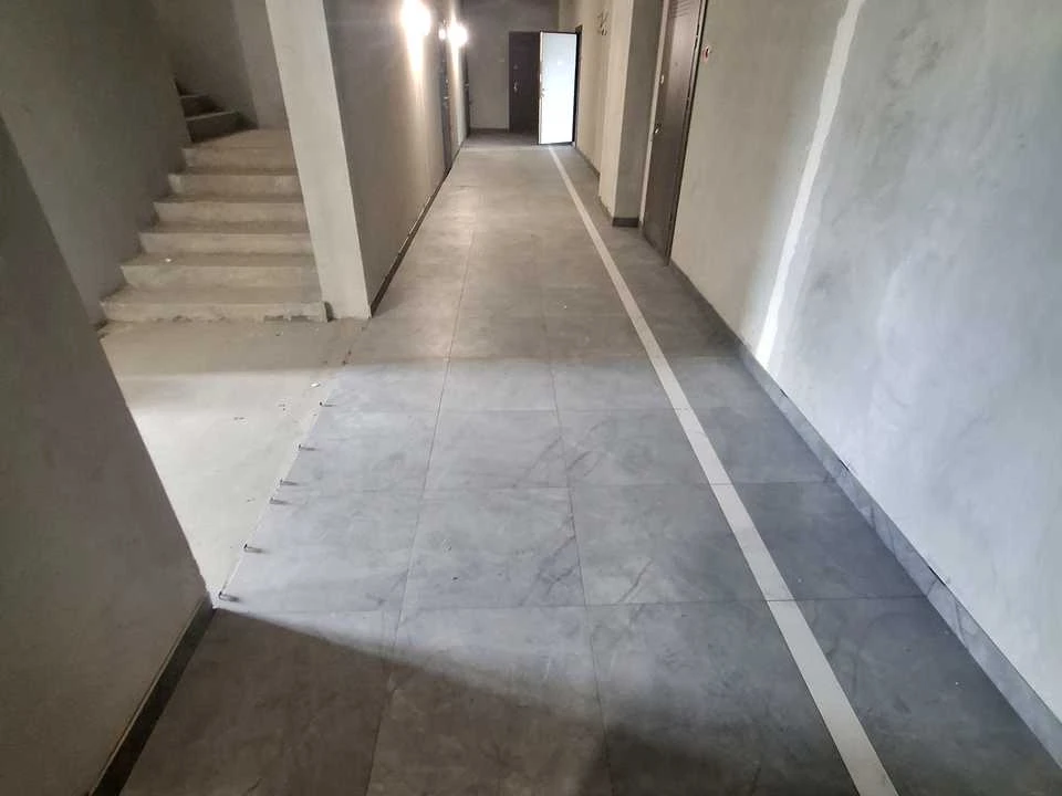 Apartment. Pustomity, Sports Avenue, (Building)
