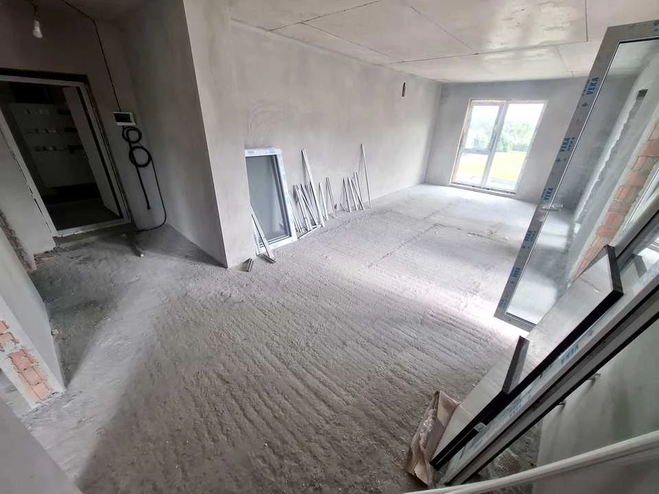 Apartment. Pustomity, Sports Avenue, (Building)