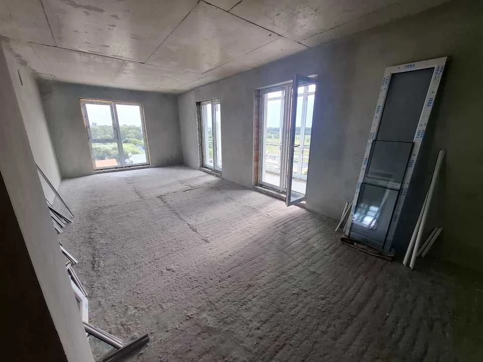 Apartment. Pustomity, Sports Avenue, (Building)