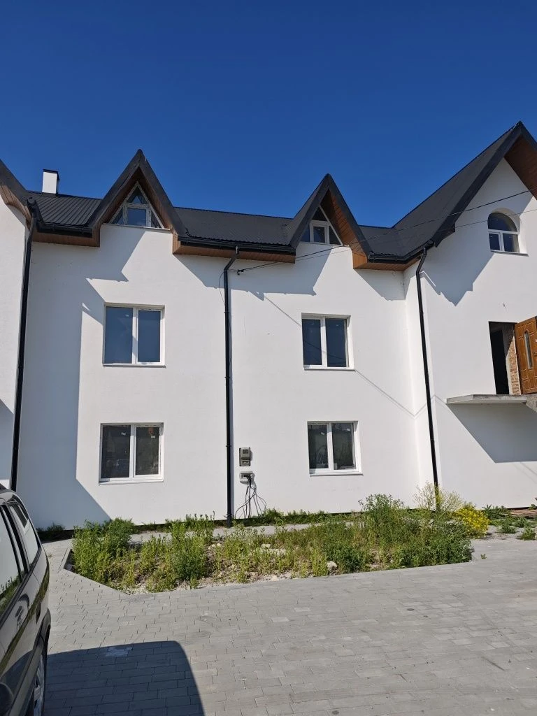 Selling 2-room apartment