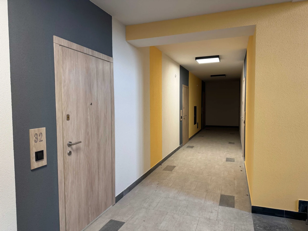 For Sale! 1-bedroom apartment (YeOselya) 35 sq m, Pustomyty (9 km)