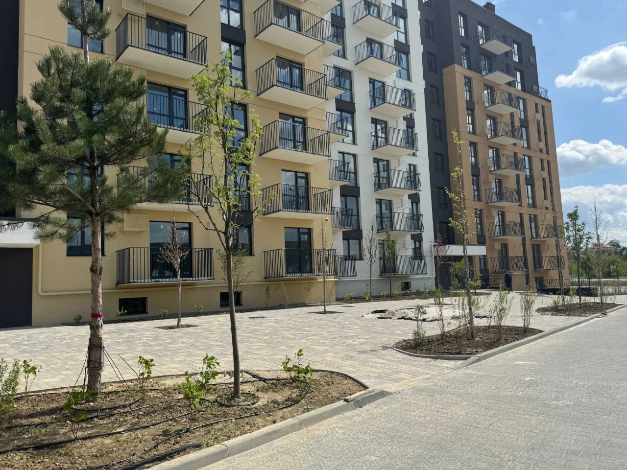 For Sale! 1-bedroom apartment (YeOselya) 35 sq m, Pustomyty (9 km)