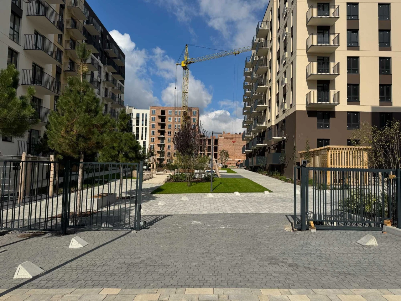 For Sale! 1-bedroom apartment (YeOselya) 35 sq m, Pustomyty (9 km)