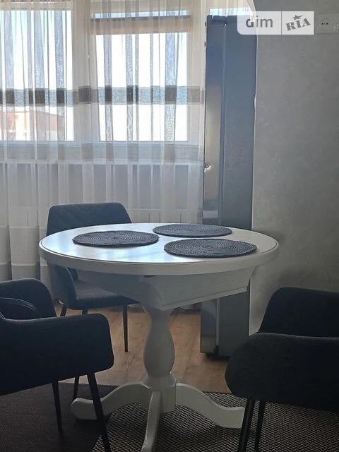 Sale of 3-room apartment 79.1 sq. m. on Alma-Atynska St. 39, apt.