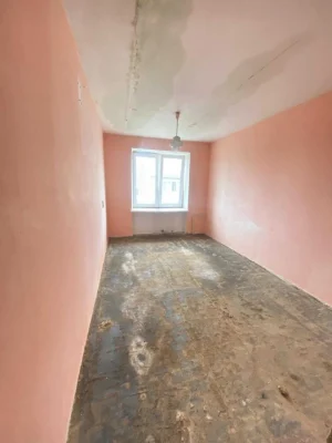 Продаж 3 кімнатної квартири в місті Радехів , Львівська обла