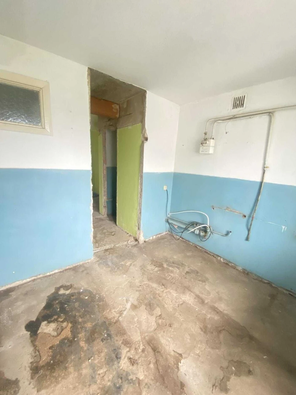 Продаж 3 кімнатної квартири в місті Радехів , Львівська обла