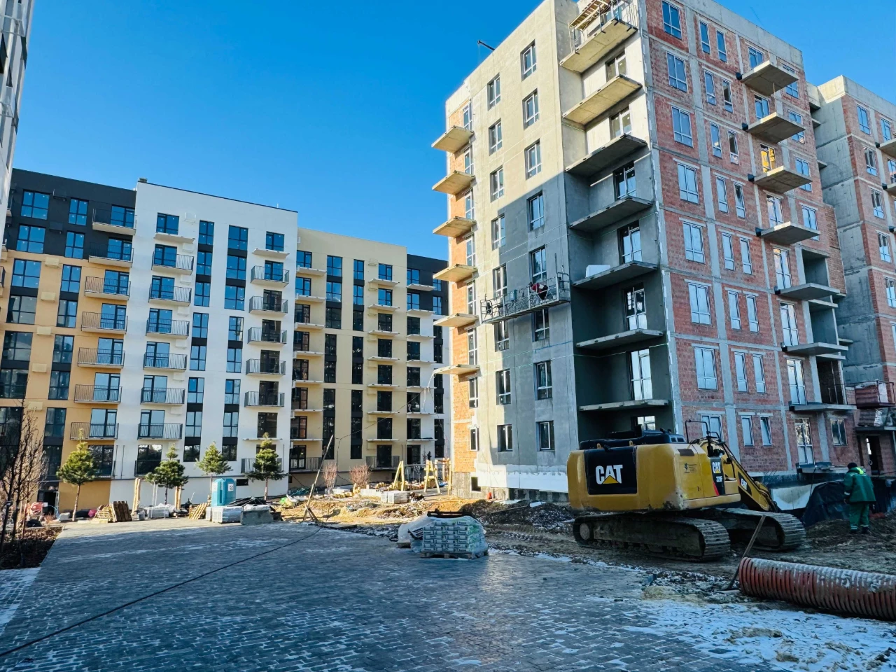 For Sale‼️ 2-bedroom apartment in the town of Pustomyty (ЄОселя) in the "Sadova" residential complex