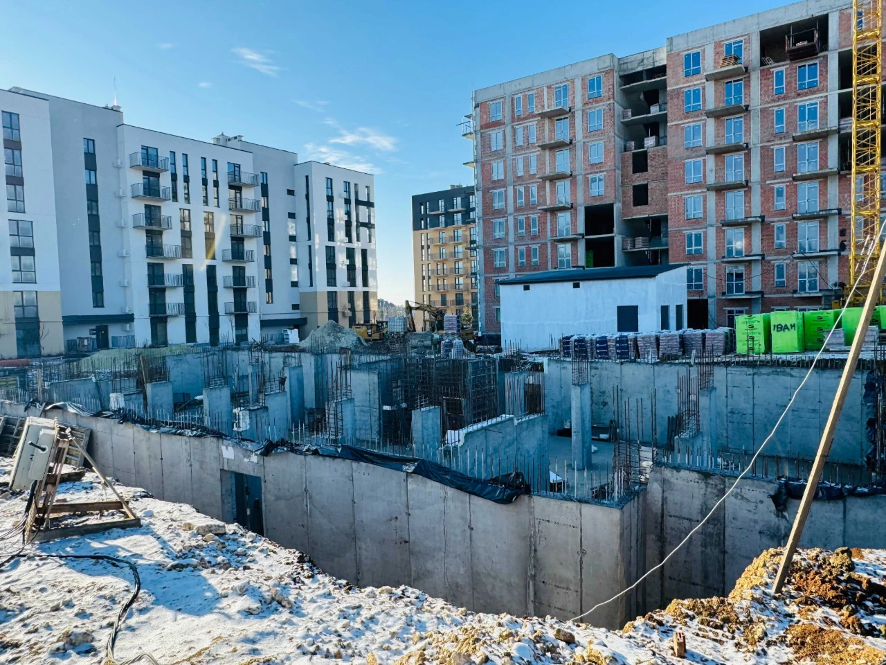For Sale‼️ 2-bedroom apartment in the town of Pustomyty (ЄОселя) in the "Sadova" residential complex