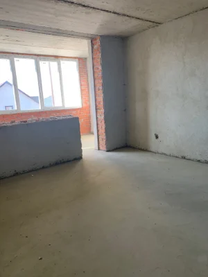750 $ per square meter. No commission.