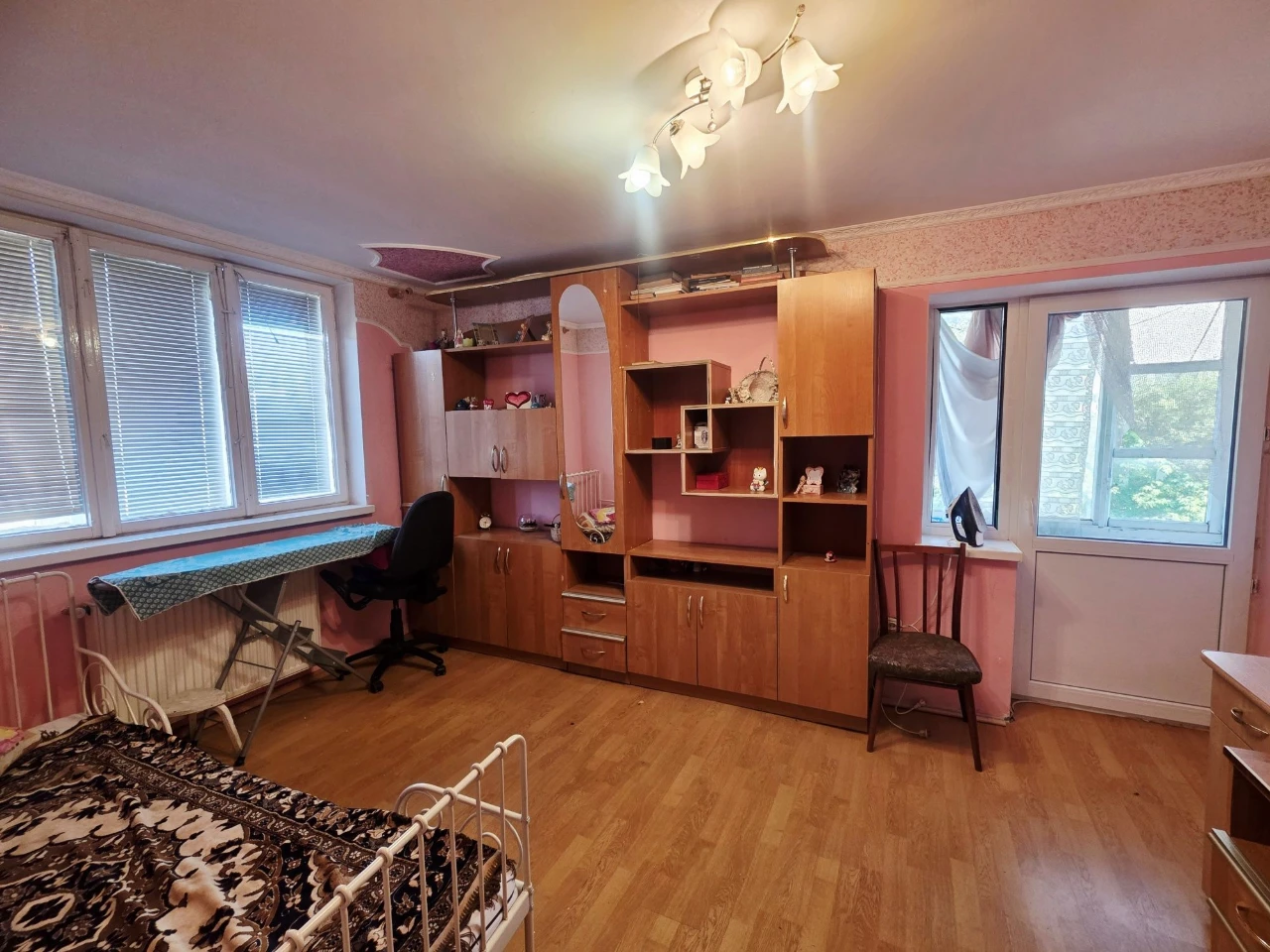 Продається квартира біля центру Самбора