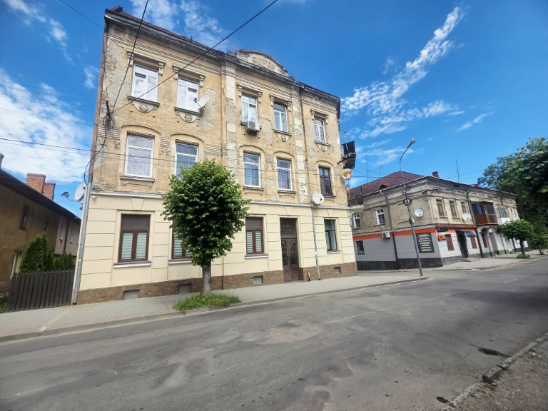 Продаж квартири в центрі Самбора.